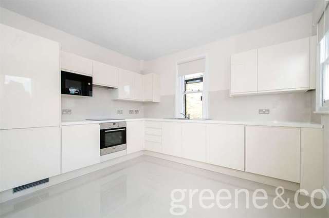  Image of 3 bedroom Flat to rent in Castellain Road London W9 at Castellain Road London Maida Vale, W9 1HG