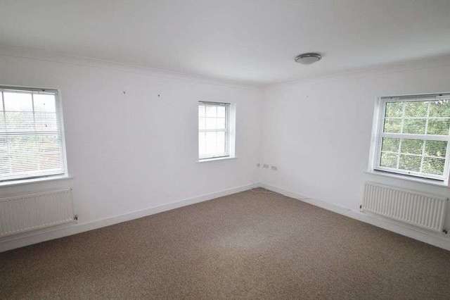 Image of 2 bedroom Flat to rent in Champs Sur Marne Bradley Stoke Bristol BS32 at Champs Sur Marne Bradley Stoke BRISTOL, BS32 9BY