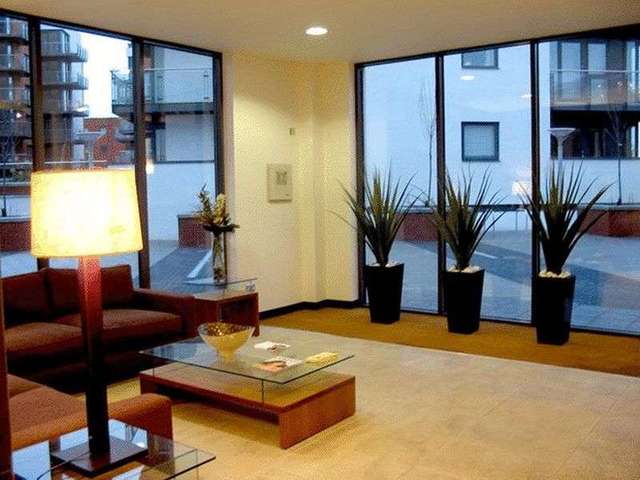 Image of 2 bedroom Flat to rent in Channel Way Ocean Village Southampton SO14 at Channel Way  Southampton, SO14 3JB
