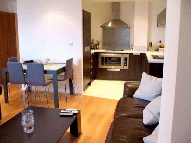  Image of 2 bedroom Flat to rent in Channel Way Ocean Village Southampton SO14 at Channel Way  Southampton, SO14 3JB