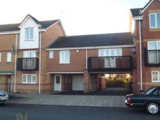  Image of 2 bedroom Flat for sale in Chorley Way Coventry CV6 at Coventry West Midlands Radford, CV6 3LL
