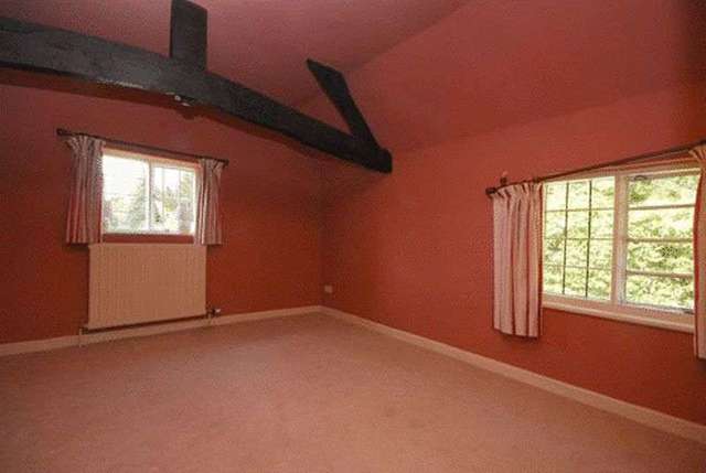  Image of 4 bedroom Detached house to rent in Church Road Clifton-on-Teme Worcester WR6 at Church Road  Clifton-On-Teme, WR6 6DJ