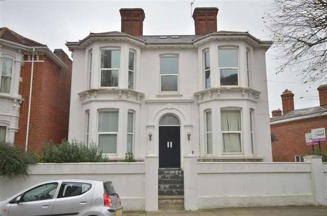  Image of 2 bedroom Flat for sale in Clarence Road Southsea PO5 at Southsea Hampshire Southsea, PO5 2DN