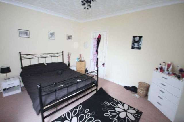  Image of 2 bedroom Terraced house to rent in Cliff Crescent Loftus Saltburn-by-the-Sea TS13 at Cliff Crescent Loftus Saltburn-By-The-Sea, TS13 4RY