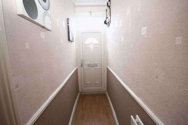  Image of 2 bedroom Terraced house to rent in Cliff Crescent Loftus Saltburn-by-the-Sea TS13 at Cliff Crescent Loftus Saltburn-By-The-Sea, TS13 4RY