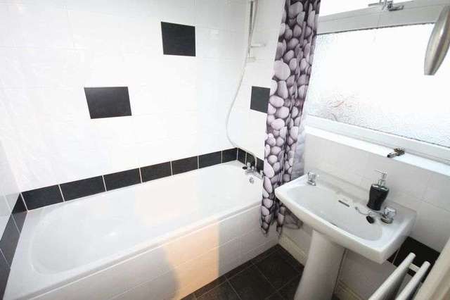  Image of 2 bedroom Terraced house to rent in Cliff Crescent Loftus Saltburn-by-the-Sea TS13 at Cliff Crescent Loftus Saltburn-By-The-Sea, TS13 4RY