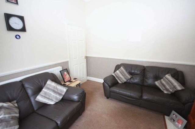  Image of 2 bedroom Terraced house to rent in Cliff Crescent Loftus Saltburn-by-the-Sea TS13 at Cliff Crescent Loftus Saltburn-By-The-Sea, TS13 4RY