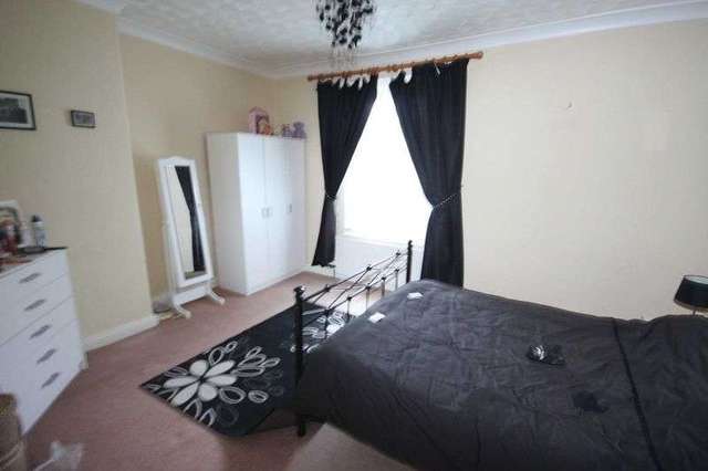  Image of 2 bedroom Terraced house to rent in Cliff Crescent Loftus Saltburn-by-the-Sea TS13 at Cliff Crescent Loftus Saltburn-By-The-Sea, TS13 4RY