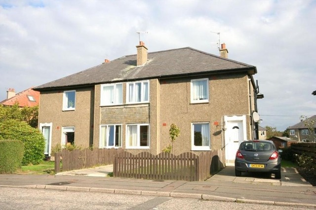  Image of 2 bedroom Detached house to rent in Colinton Mains Drive Edinburgh EH13 at Colinton Mains Edinburgh Edinburgh, EH13 9AZ