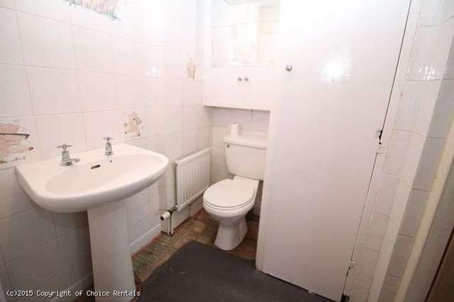  Image of 4 bedroom Detached house to rent in Collingwood Avenue Blackpool FY3 at Blackpool FY3 8BZ Blackpool, FY3 8BZ