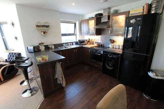  Image of 2 bedroom Flat to rent in Commercial Road Westbourne Bournemouth BH2 at Commercial Road  Bournemouth, BH2 5AT