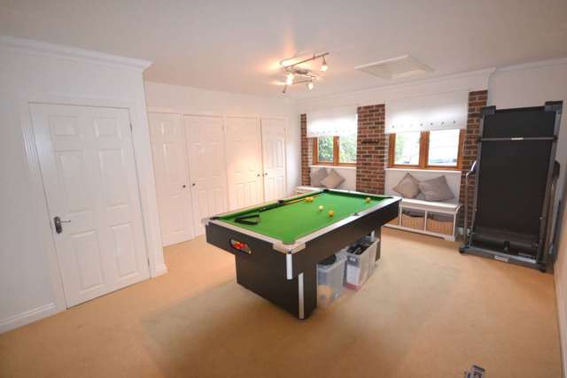  Image of 5 bedroom Detached house for sale in Conisboro Avenue Caversham Reading RG4 at Conisboro Avenue Caversham Heights Reading, RG4 7JB