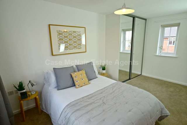  Image of 3 bedroom Semi-Detached house to rent in Fernhurst Street Chadderton Oldham OL1 at Fernhurst Street  Oldham, OL1 2QJ
