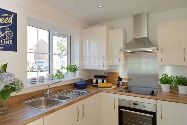  Image of 2 bedroom Semi-Detached house to rent in Fernhurst Street Chadderton Oldham OL1 at Fernhurst Street  Oldham, OL1 2QJ