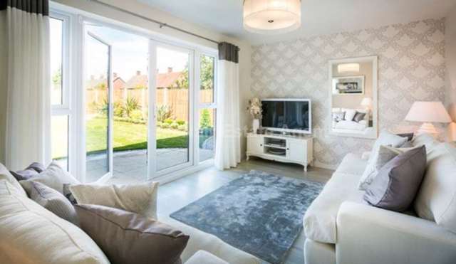  Image of 3 bedroom Semi-Detached house to rent in Fernhurst Street Chadderton Oldham OL1 at Ferhurst Street  Oldham, OL1 2QJ