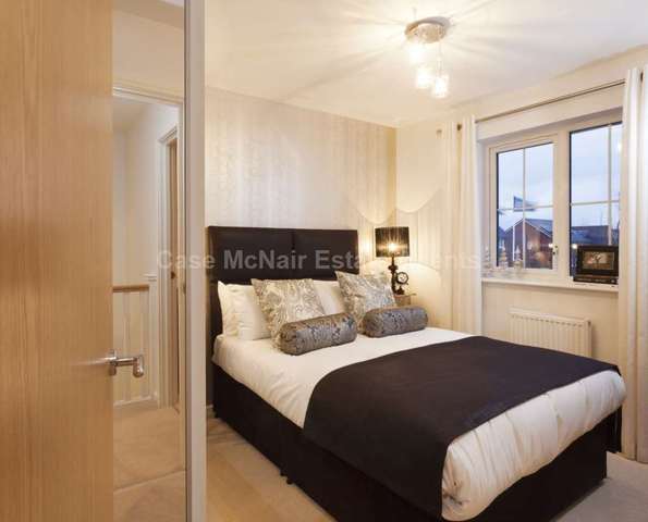  Image of 3 bedroom Semi-Detached house to rent in Fernhurst Street Chadderton Oldham OL1 at Ferhurst Street  Oldham, OL1 2QJ