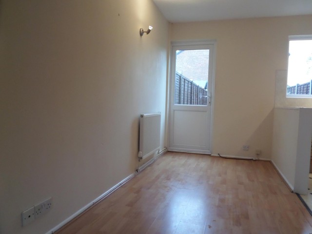  Image of 2 bedroom Terraced house to rent in Cornflower Close Locks Heath Southampton SO31 at Locks Heath  Southampton, SO31 6SN