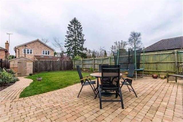  Image of 4 bedroom Detached house to rent in Cottenham Road Histon Cambridge CB24 at Histon  Histon, CB24 9ES