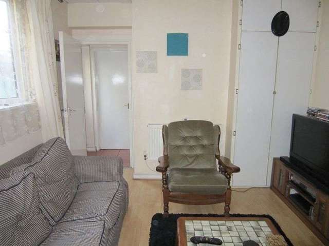  Image of 1 bedroom Flat for sale in Court Road Grangetown Cardiff CF11 at Court Road Grangetown Cardiff, CF11 6SE