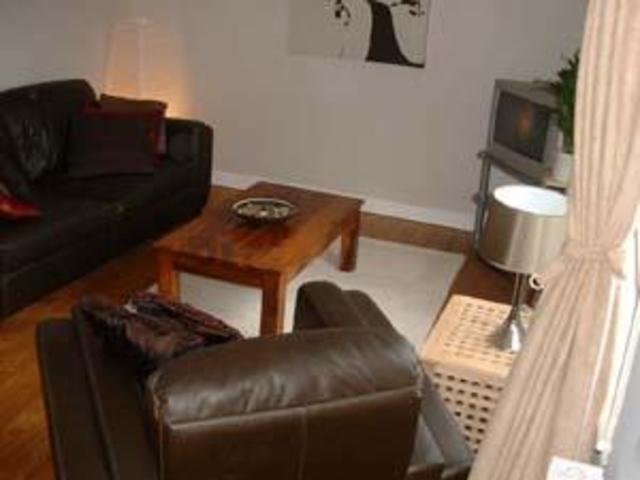 Image of 2 bedroom Detached house to rent in Crewe Grove Edinburgh EH5 at Crewe Toll Edinburgh Edinburgh, EH5 2JT