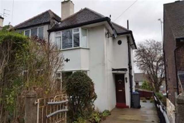  Image of 3 bedroom Detached house to rent in Crimicar Lane Sheffield S10 at Sheffield, S10 4EJ