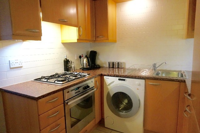  Image of 1 bedroom Flat to rent in Cumberland Street Edinburgh EH3 at New Town Edinburgh Edinburgh, EH3 6RA
