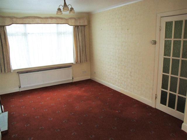  Image of 3 bedroom Terraced house for sale in Dale Park Avenue Carshalton SM5 at Carshalton Surrey The Wrythe, SM5 2EP