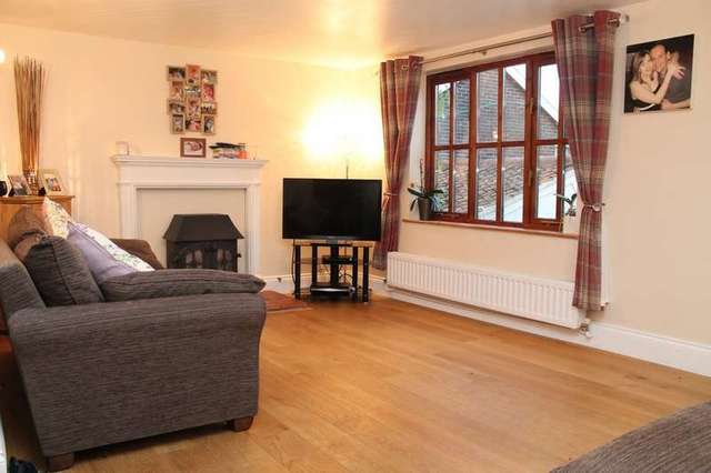  Image of 2 bedroom Cottage for sale in Davy Place Loddon Norwich NR14 at Loddon Norwich Loddon, NR14 6JP