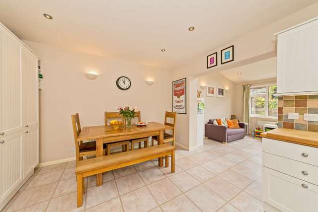  Image of 3 bedroom Semi-Detached house for sale in Dell Field Avenue Berkhamsted HP4 at Dellfield Avenue  Berkhamsted, HP4 1DX