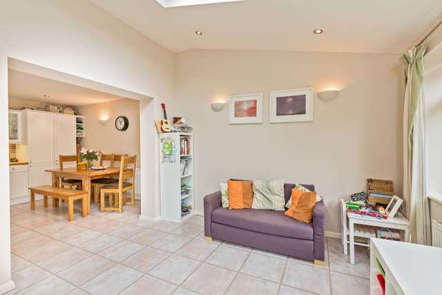  Image of 3 bedroom Semi-Detached house for sale in Dell Field Avenue Berkhamsted HP4 at Dellfield Avenue  Berkhamsted, HP4 1DX