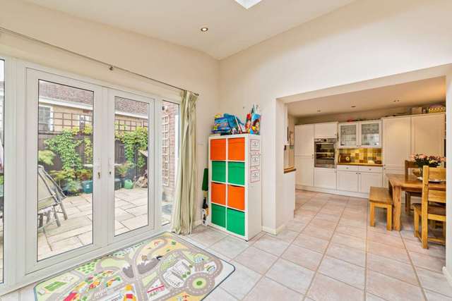  Image of 3 bedroom Semi-Detached house for sale in Dell Field Avenue Berkhamsted HP4 at Dellfield Avenue  Berkhamsted, HP4 1DX