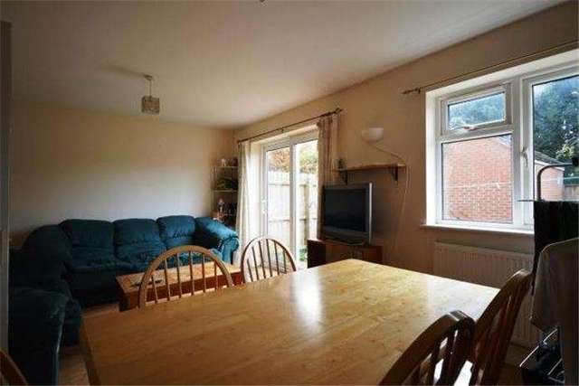  Image of 4 bedroom Detached house to rent in Derwent Close Cambridge CB1 at Cambridge  Cherry Hinton, CB1 8DY