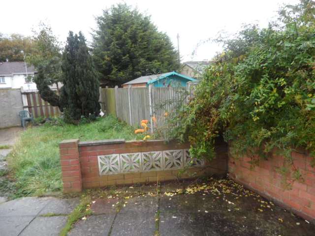  Image of 4 bedroom Maisonette to rent in Duke Road Ilford IG6 at Duke Road Barkingside Ilford, IG6 1NL