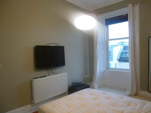  Image of 2 bedroom Flat to rent in Dundas Street Edinburgh EH3 at New Town Edinburgh Edinburgh, EH3 5DQ