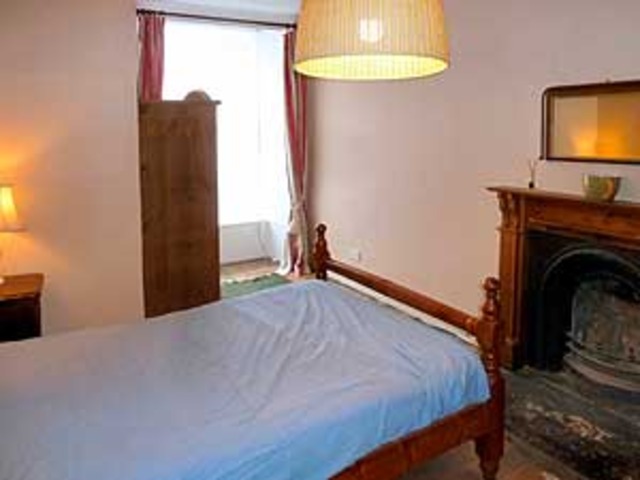  Image of 1 bedroom Flat to rent in Dundonald Street Edinburgh EH3 at New Town Edinburgh Edinburgh, EH3 6RY