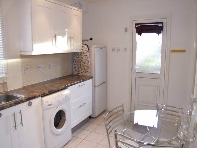  Image of 2 bedroom Semi-Detached house to rent in East Main Avenue Aberdeen AB16 at Mastrick Aberdeen Aberdeen, AB16 6UX