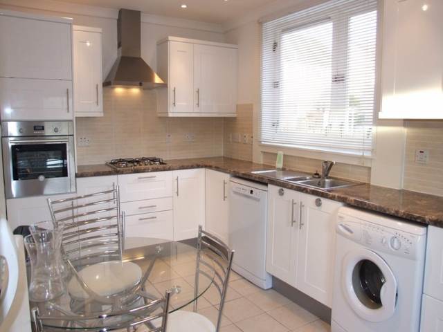  Image of 2 bedroom Semi-Detached house to rent in East Main Avenue Aberdeen AB16 at Mastrick Aberdeen Aberdeen, AB16 6UX