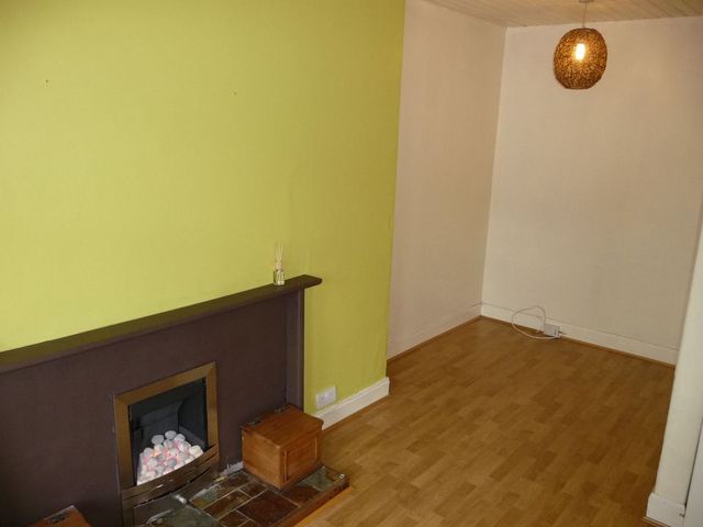  Image of 1 bedroom Flat to rent in Easter Road Edinburgh EH6 at Easter Road Edinburgh Edinburgh, EH6 8JT