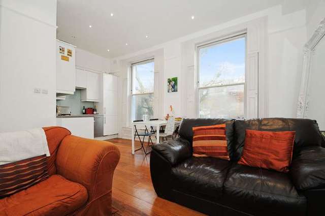  Image of 2 bedroom Flat to rent in Elgin Avenue London W9 at Maida Vale London Maida Vale, W9 2HD