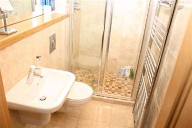  Image of 2 bedroom Flat to rent in Elmfield Road Gosforth Newcastle upon Tyne NE3 at Newcastle upon Tyne, NE3 4BA