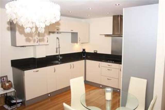  Image of 2 bedroom Flat to rent in Elmfield Road Gosforth Newcastle upon Tyne NE3 at Newcastle upon Tyne, NE3 4BA