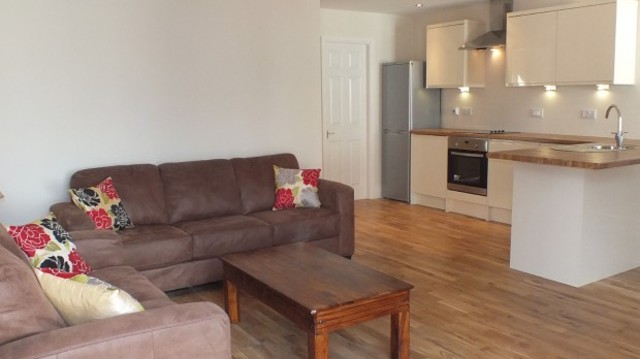  Image of 1 bedroom Flat to rent in Newton Road Leeds LS7 at Newton Road  Leeds, LS7 4HE
