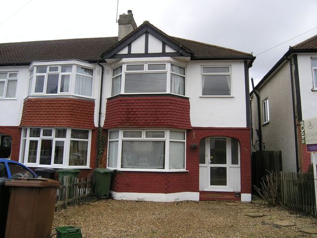  Image of 3 bedroom Semi-Detached house to rent in Dirdene Gardens Epsom KT17 at Dirdene Gardens  Epsom, KT17 4AX