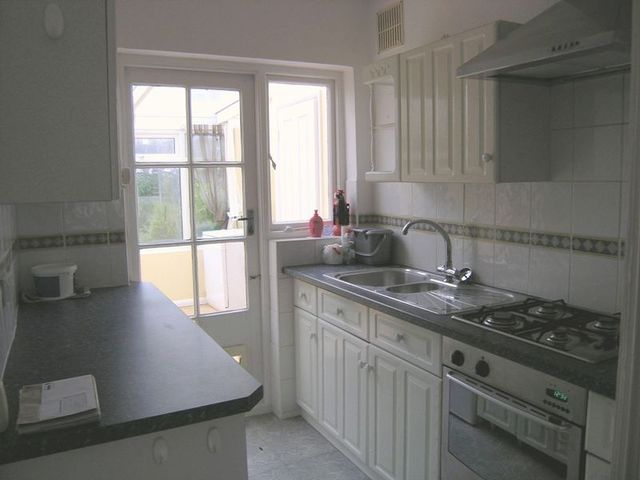  Image of 3 bedroom Semi-Detached house to rent in Dirdene Gardens Epsom KT17 at Dirdene Gardens  Epsom, KT17 4AX