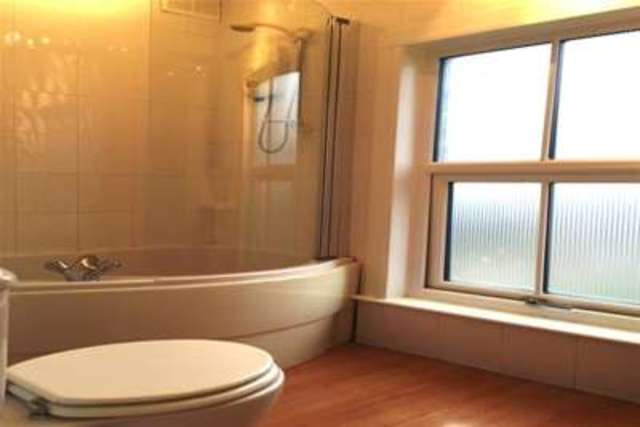  Image of 3 bedroom Detached house to rent in High Street Epworth Doncaster DN9 at Doncaster, DN9 1EP