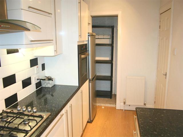  Image of 2 bedroom Flat to rent in Essendean Terrace Edinburgh EH4 at Clermiston Edinburgh Edinburgh, EH4 7HD