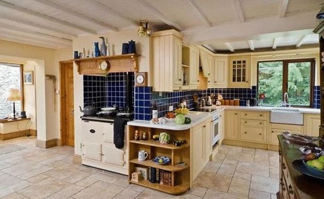  Image of 5 bedroom Detached house for sale in North Brewham North Brewham Bruton BA10 at North Brewham Bruton, BA10 0JS