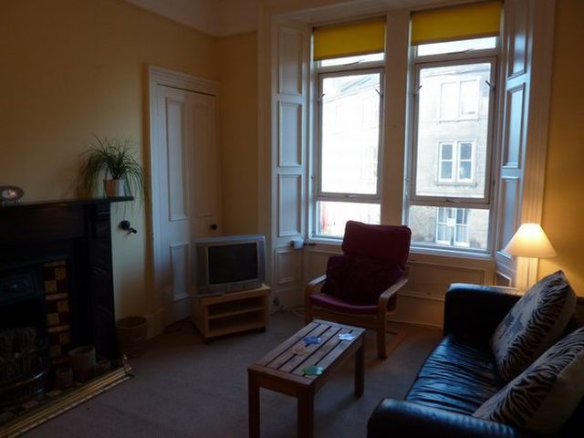  Image of 2 bedroom Flat to rent in Eyre Place Edinburgh EH3 at New Town Edinburgh Edinburgh, EH3 5EJ