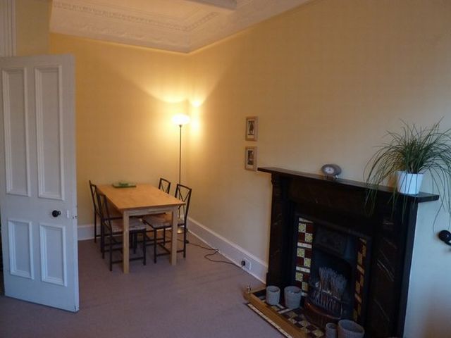  Image of 2 bedroom Flat to rent in Eyre Place Edinburgh EH3 at New Town Edinburgh Edinburgh, EH3 5EJ