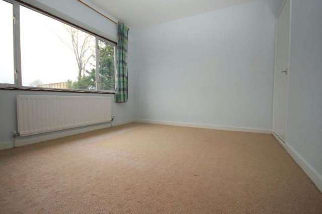  Image of 3 bedroom Semi-Detached house for sale in Farmer Ward Road Kenilworth CV8 at Farmer Ward Road  kenilworth, CV8 2DH